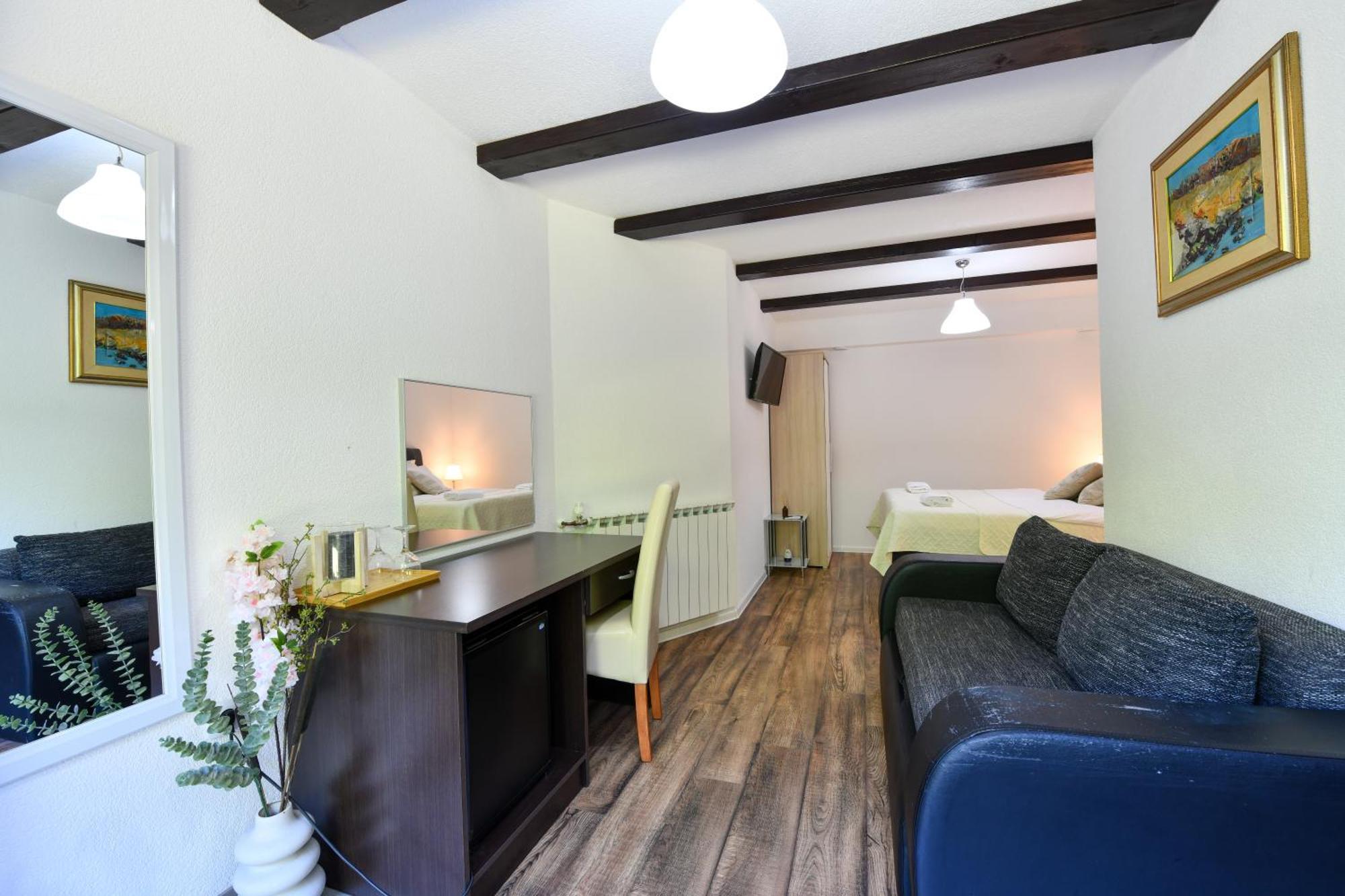 Villa Cancar Grabovac  Extérieur photo