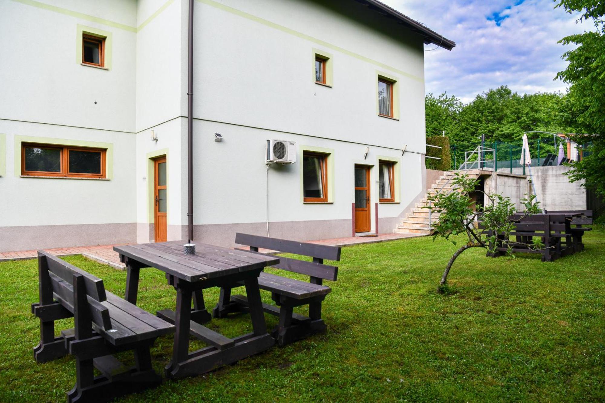 Villa Cancar Grabovac  Extérieur photo
