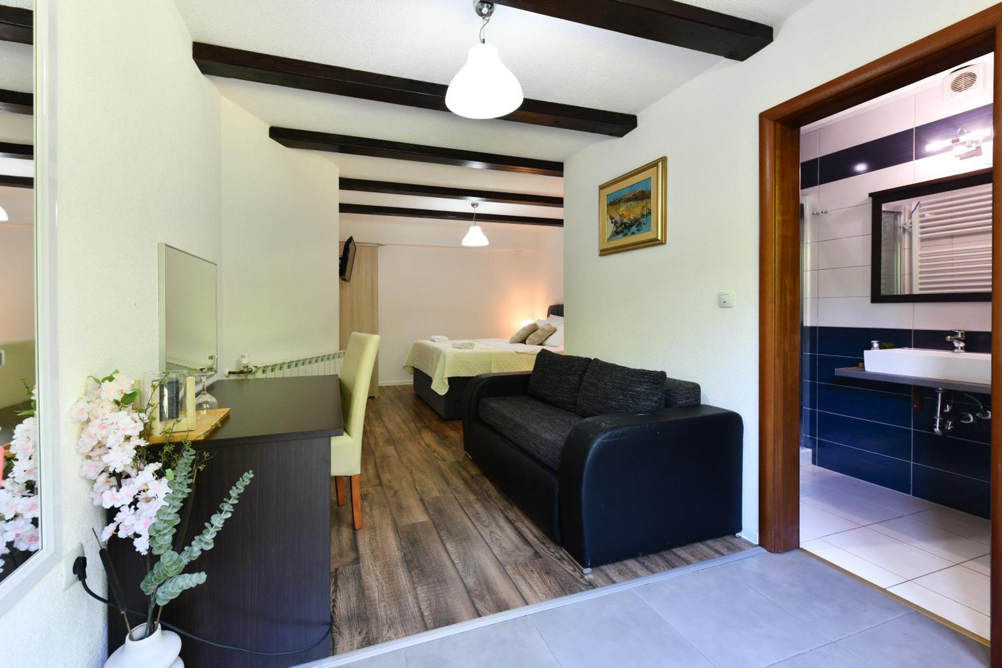 Villa Cancar Grabovac  Extérieur photo