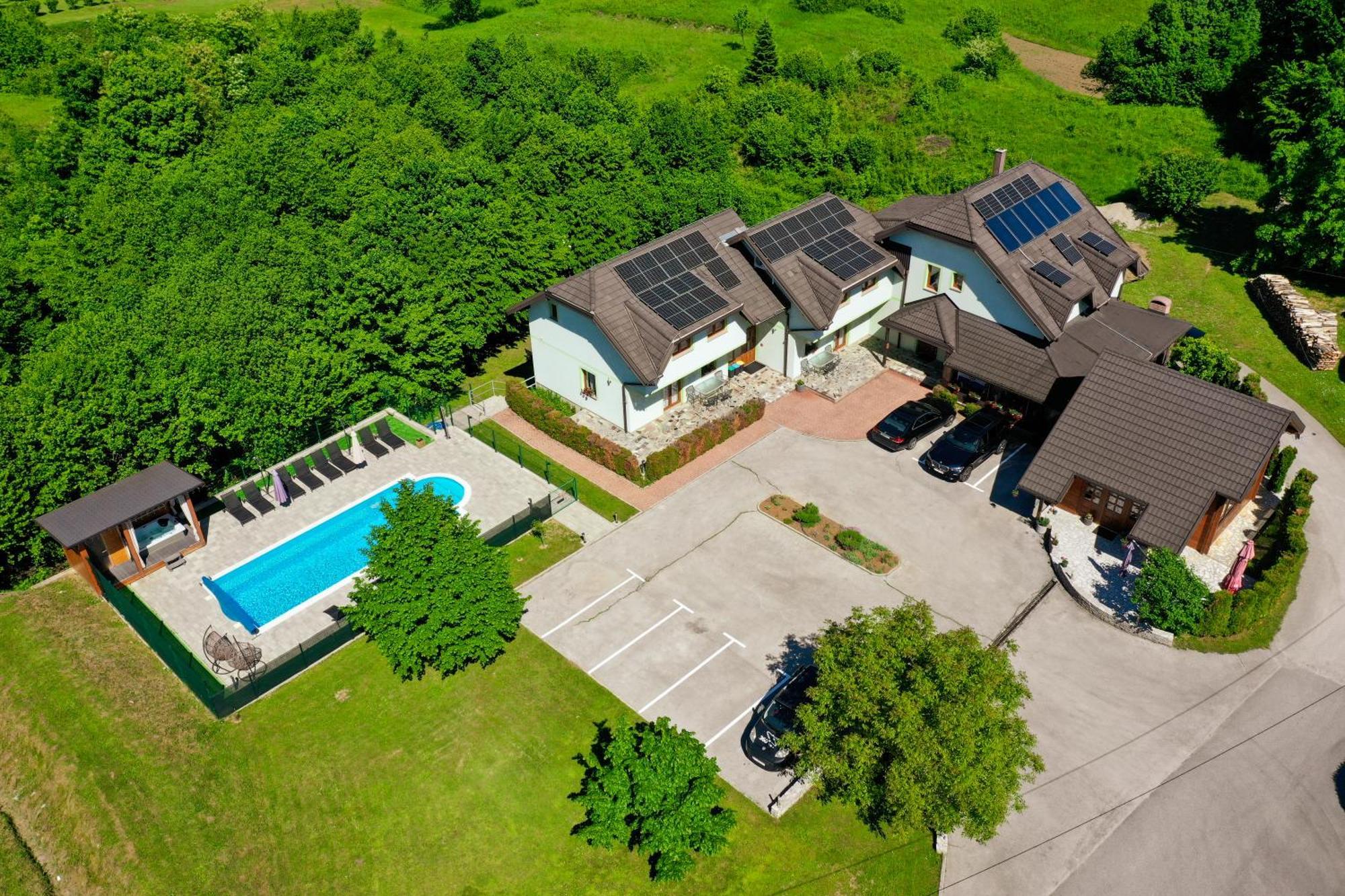 Villa Cancar Grabovac  Extérieur photo
